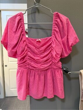 entro Hot Pink Ruched Eyelet Peplum Blouse